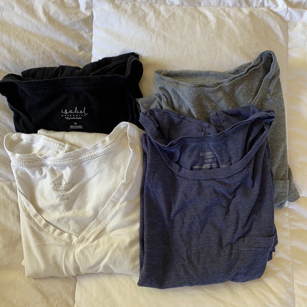 Lot of 4 maternity tees